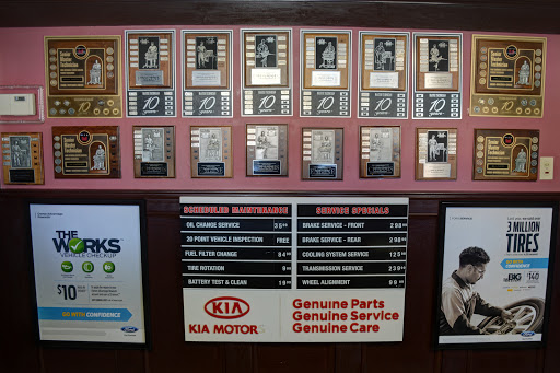 Car Dealer «Columbia Ford KIA», reviews and photos, 234 Willimantic Rd, Columbia, CT 06237, USA