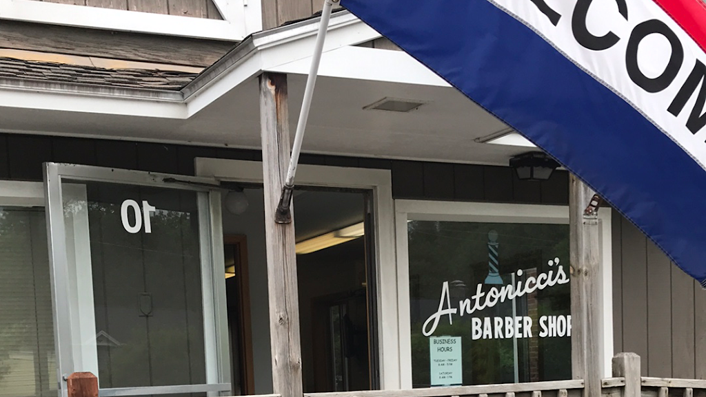 Antonicci's Barber Shop 05408