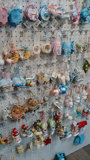 Christmas Store «Tannenbaum Christmas Shop», reviews and photos, 1007 Howard St, Omaha, NE 68102, USA