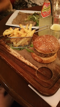 Hamburger du Restaurant Café Benjamin à Paris - n°8