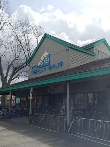 Bicycle Store «Two Wheeler Dealer», reviews and photos, 4408 Wrightsville Ave, Wilmington, NC 28403, USA