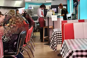 Karen's Diner image