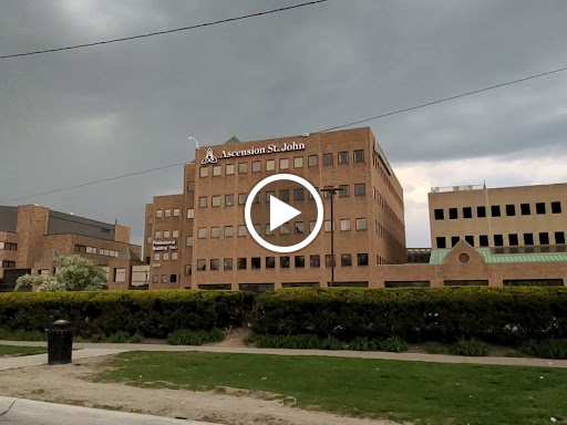 Shopping Mall «Pointe Plaza Shopping Center», reviews and photos, 19251 Mack Ave #90, Grosse Pointe Woods, MI 48236, USA