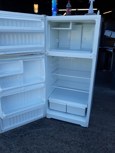 Used Appliance Store «Appliance City», reviews and photos, 4046 NE Cully Blvd, Portland, OR 97213, USA