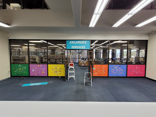 FASTSIGNS image
