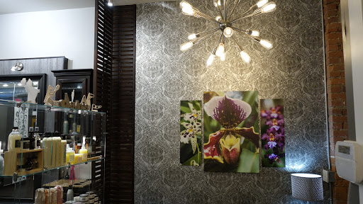 Hair Salon «Krasa Salon», reviews and photos, 801 Literary Rd, Cleveland, OH 44113, USA