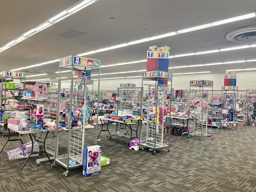 Clothing Store «Burlington Coat Factory», reviews and photos, 311 Rohnert Park Expy, Rohnert Park, CA 94928, USA