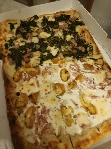 Sfizio Pizza & Panini in Casavatore, Città Metropolitana di Napoli