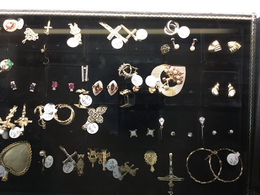 Pawn Shop «J & J Pawn Shop», reviews and photos, 57 Broad St, New Britain, CT 06053, USA