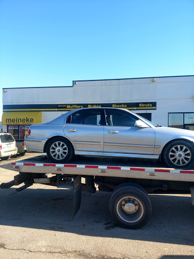 Auto Repair Shop «Meineke Car Care Center», reviews and photos, 6135 Cass Ave, Westmont, IL 60559, USA