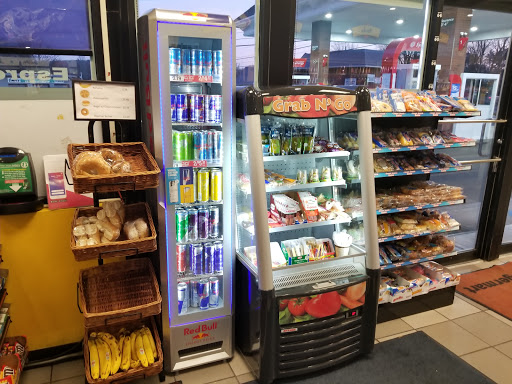 Gas Station «Hewitt Exxon», reviews and photos, 1 Lakeside Rd, Hewitt, NJ 07421, USA