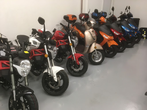 Motorcycle Dealer «FENTON POWERSPORTS», reviews and photos, 1324 W Lark Industrial Dr, Fenton, MO 63026, USA