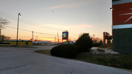 Bowling Alley «Brunswick Zone Roselle Lanes», reviews and photos, 1100 W Lake St, Roselle, IL 60172, USA