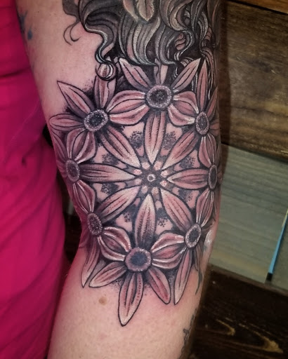 Explore inexpensive tattoo ideas, creative tattoo ideas in Talbott, available at Alpha Tattoo co.