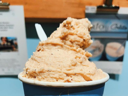 Ice Cream Shop «FRÍO Gelato - 517 Dempster, Evanston», reviews and photos, 517 Dempster St, Evanston, IL 60201, USA