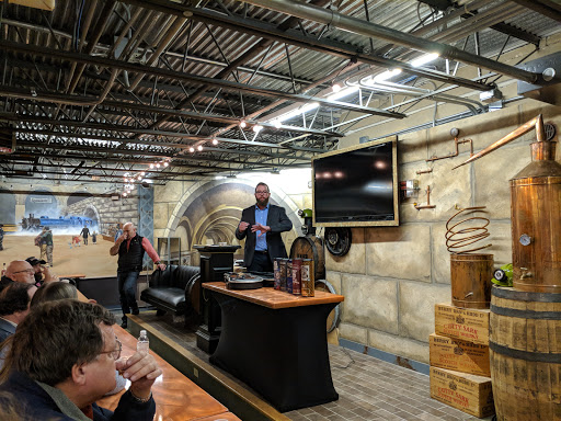 Liquor Store «Julios Liquor», reviews and photos, 140 Turnpike Rd, Westborough, MA 01581, USA