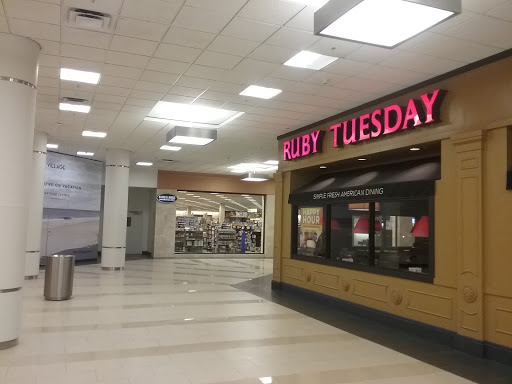 Book Store «Barnes & Noble», reviews and photos, 180 NJ-35, Eatontown, NJ 07724, USA