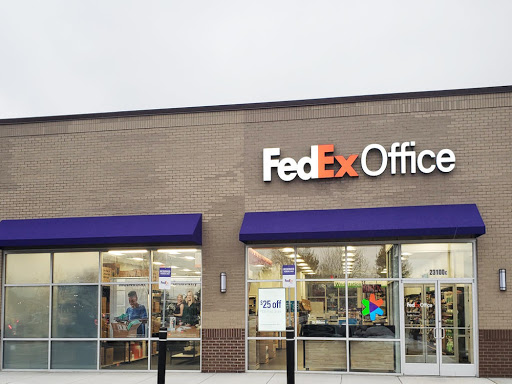FedEx Office Print & Ship Center, 23400 Michigan Ave #145, Dearborn, MI 48124, USA, 