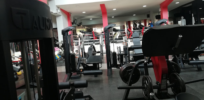 Opiniones de TAURUS LOJA en Loja - Gimnasio