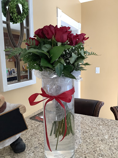 Florist «Hillside Florist & Gifts», reviews and photos, 888 Main St, Woburn, MA 01801, USA