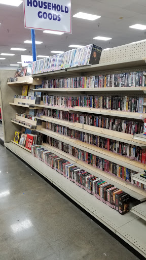 Thrift Store «Volunteers of America Thrift Store», reviews and photos, 1135 N Belsay Rd, Burton, MI 48509, USA