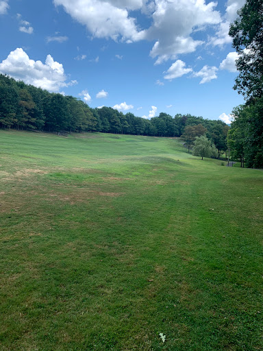 Golf Course «Fore Sisters Golf Course», reviews and photos, 1 Meadowland Dr, Rawlings, MD 21557, USA