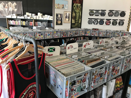 Lenny's Music Store