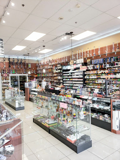 Vaporizer Store «V. World (Vape Shop, Vape, Vapor, Electronic Cigarette and E. Juice)», reviews and photos, 10030 W McDowell Rd #150, Avondale, AZ 85392, USA