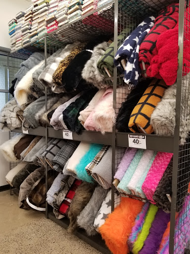Fabric Store «Jo-Ann Fabrics and Crafts», reviews and photos, 125 E Reynolds Rd Ste 160, Lexington, KY 40517, USA