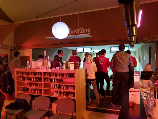 Club Yuppi Du en Jabing