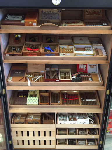 Tobacco Shop «Up In Smoke (Smoke Shop)», reviews and photos, 5101 N Springboro Pike, Dayton, OH 45439, USA