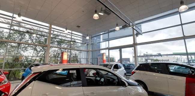 Reviews of Stoneacre Toyota Durham in Durham - Car dealer