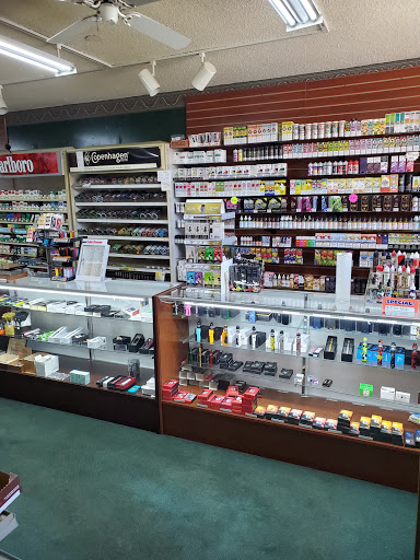 Tobacco Shop «Robinhood Tobacco», reviews and photos, 3443 Robinhood Rd # L, Winston-Salem, NC 27106, USA