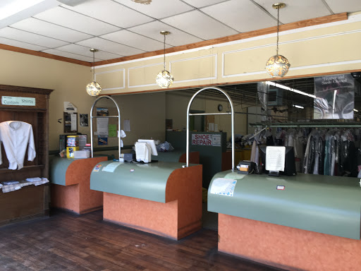 Dry Cleaner «Parkview Cleaners», reviews and photos, 16922 Warwick Blvd, Newport News, VA 23603, USA