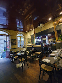 Atmosphère du Restaurant français Le Grill Au Thym à Bordeaux - n°10