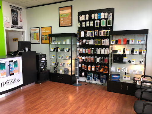 Cell Phone Store «Cell Phones Universe», reviews and photos, 9676 NW 25th St, Doral, FL 33172, USA