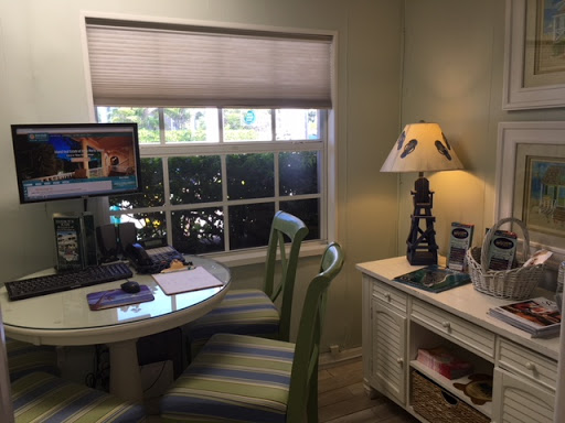 Vacation Home Rental Agency «Island Real Estate of Anna Maria Island, Inc», reviews and photos, 6101 Marina Dr, Holmes Beach, FL 34217, USA