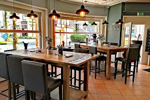 Bistro Büro Restaurant - Solingen image