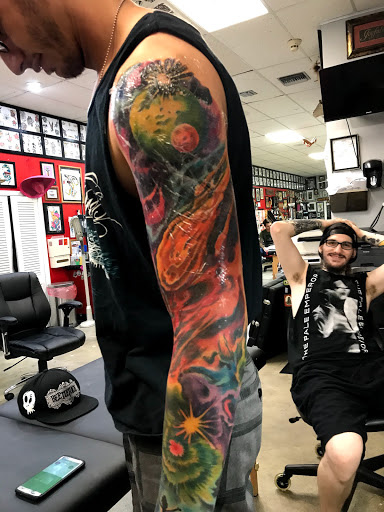 Tattoo Shop «Hellcat Tattoo», reviews and photos, 1896 Palm Beach Lakes Blvd #100, West Palm Beach, FL 33409, USA