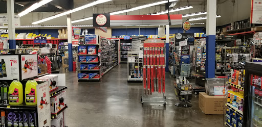 Auto Parts Store «Pep Boys Auto Parts & Service», reviews and photos, 61-01 Metropolitan Ave, Ridgewood, NY 11385, USA