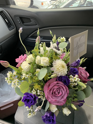 Florist «The Tuscan Rose Florist», reviews and photos, 19179 Blanco Rd, San Antonio, TX 78258, USA