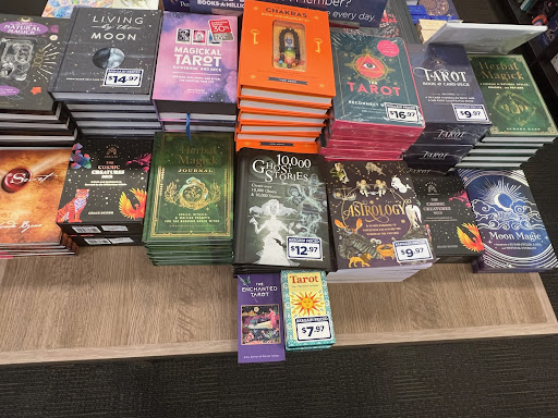 Book Store «Books-A-Million», reviews and photos, 839 Brandon Town Center Dr, Brandon, FL 33511, USA