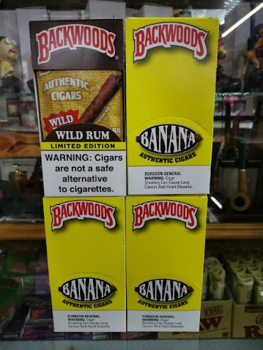 Tobacco Shop «Tobacco Leaf 4 Less & Vapor», reviews and photos, 1206 Northwest Hwy, Garland, TX 75041, USA