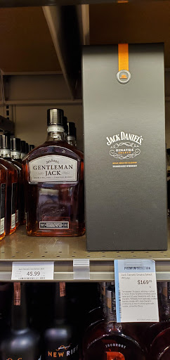 Wine Store «Total Wine & More», reviews and photos, 13887 Manchester Rd, Ballwin, MO 63011, USA