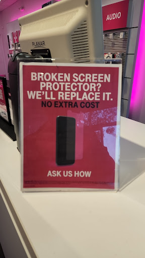 Cell Phone Store «T-Mobile», reviews and photos, 35020 Newark Blvd, Newark, CA 94560, USA