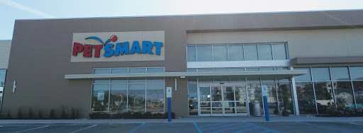 Pet Supply Store «PetSmart», reviews and photos, 320 W Town Square Way, Oak Creek, WI 53154, USA