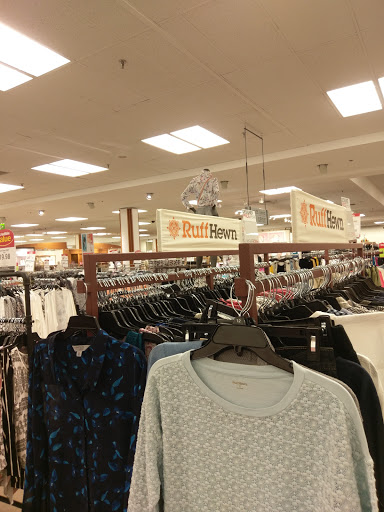 Department Store «Bon-Ton», reviews and photos, 2524 Schoenersville Rd, Bethlehem, PA 18017, USA