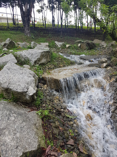 Natural waterfalls in Kualalumpur
