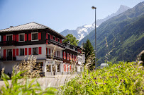 Photos du propriétaire du Restaurant La Chaumière Mountain Lodge à Chamonix-Mont-Blanc - n°18