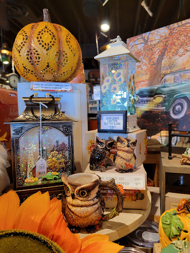 American Restaurant «Cracker Barrel Old Country Store», reviews and photos, 3840 Eagle View Dr, Indianapolis, IN 46254, USA